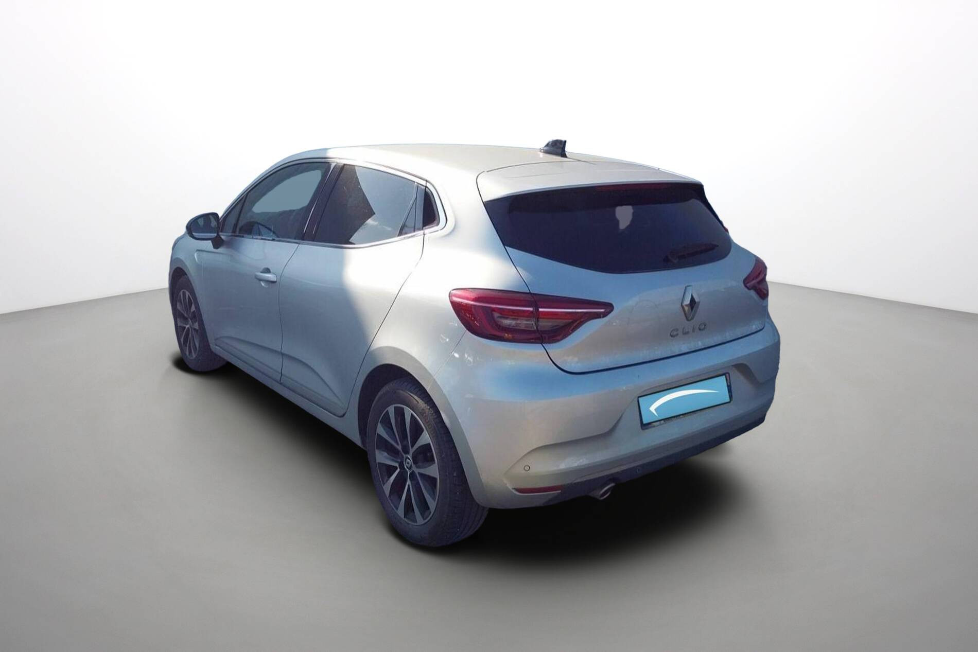 Vente en ligne Renault Clio 5 Clio TCe 140 au prix de 15 990 €