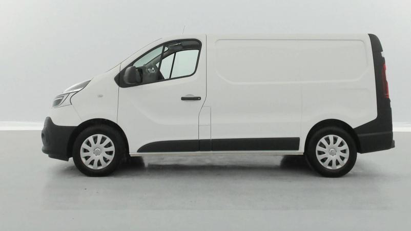 Vente en ligne Renault Trafic 3 Fourgon TRAFIC FGN L1H1 1000 KG DCI 145 ENERGY EDC au prix de 25 990 €