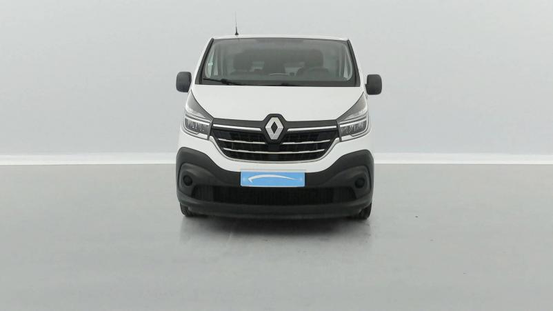 Vente en ligne Renault Trafic 3 Fourgon TRAFIC FGN L1H1 1000 KG DCI 145 ENERGY EDC au prix de 25 990 €