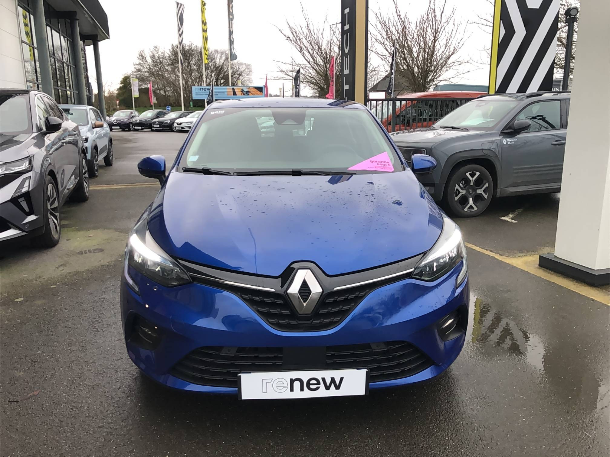 Vente en ligne Renault Clio 5 Clio Blue dCi 100 - 21N au prix de 14 590 €