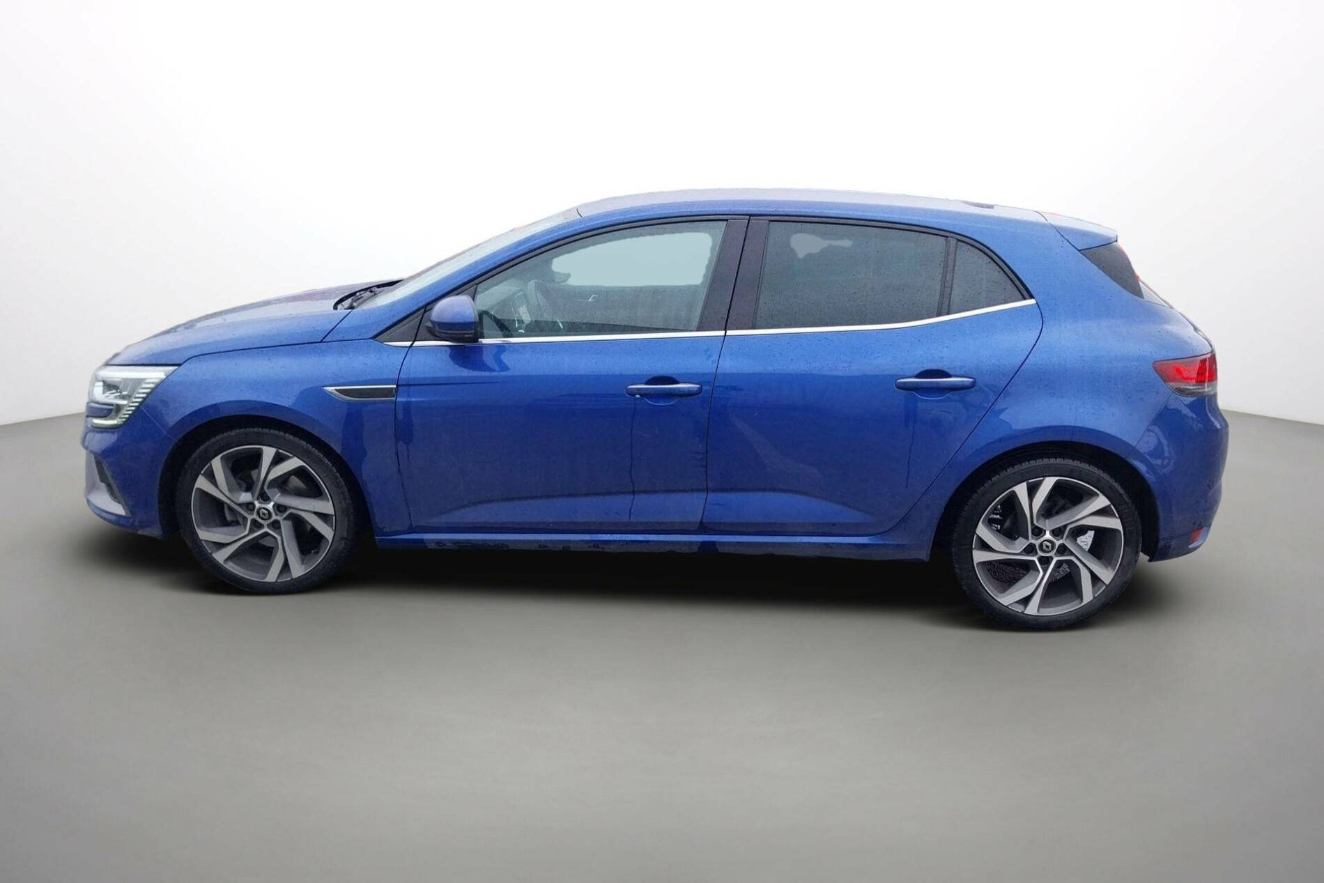 Vente en ligne Renault Megane 4 Mégane IV Berline TCe 160 EDC FAP au prix de 17 990 €