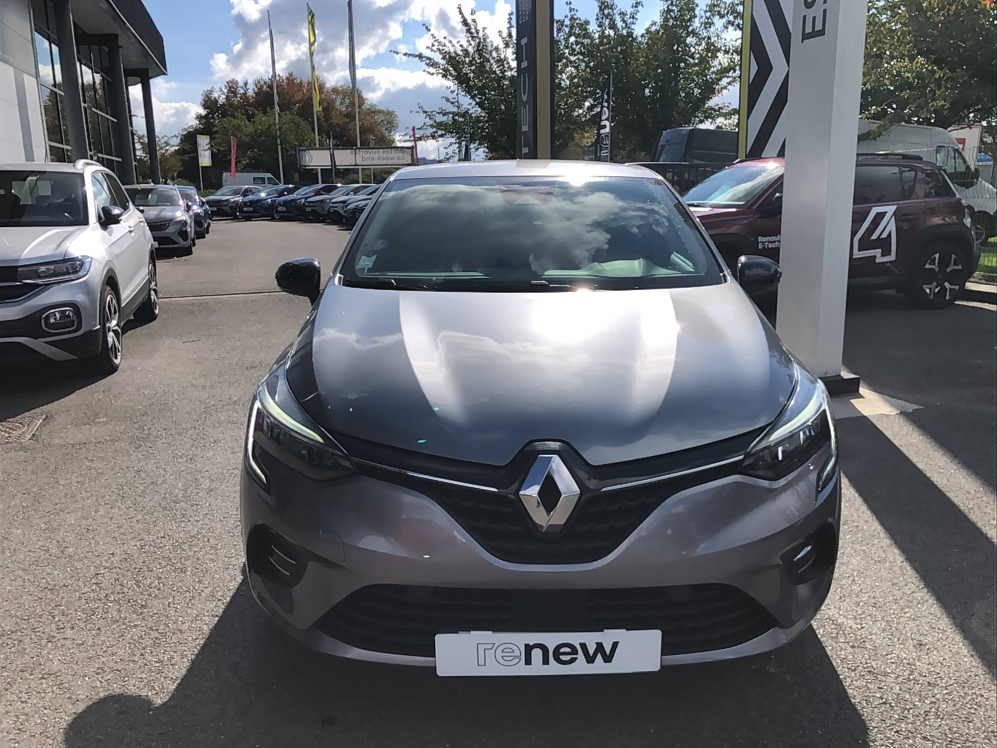 Vente en ligne Renault Clio 5 Clio TCe 90 au prix de 14 990 €