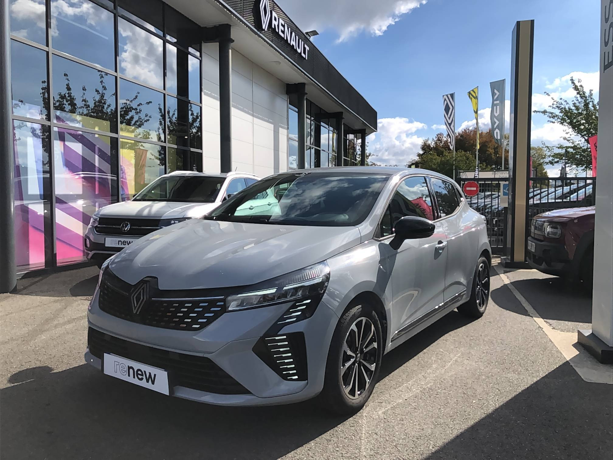 Renault Clio 5 Clio Eco-G 100 ch GSR2 occasion de 2025 en vente à Vire