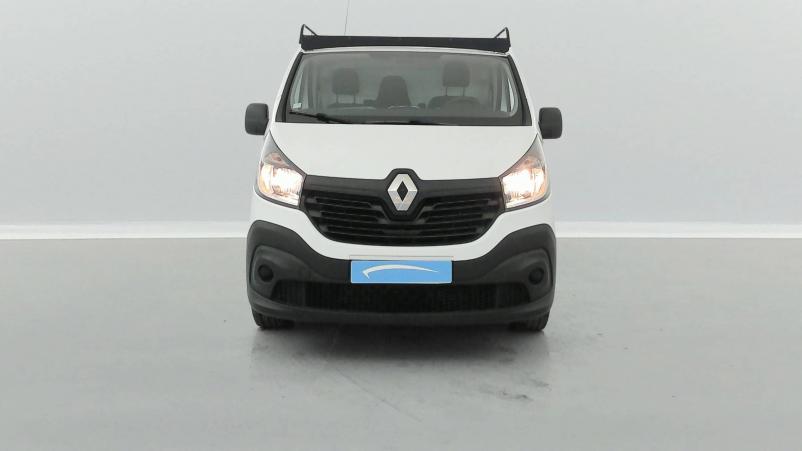 Vente en ligne Renault Trafic 3 Fourgon TRAFIC FGN L2H1 1300 KG DCI 95 E6 au prix de 19 990 €