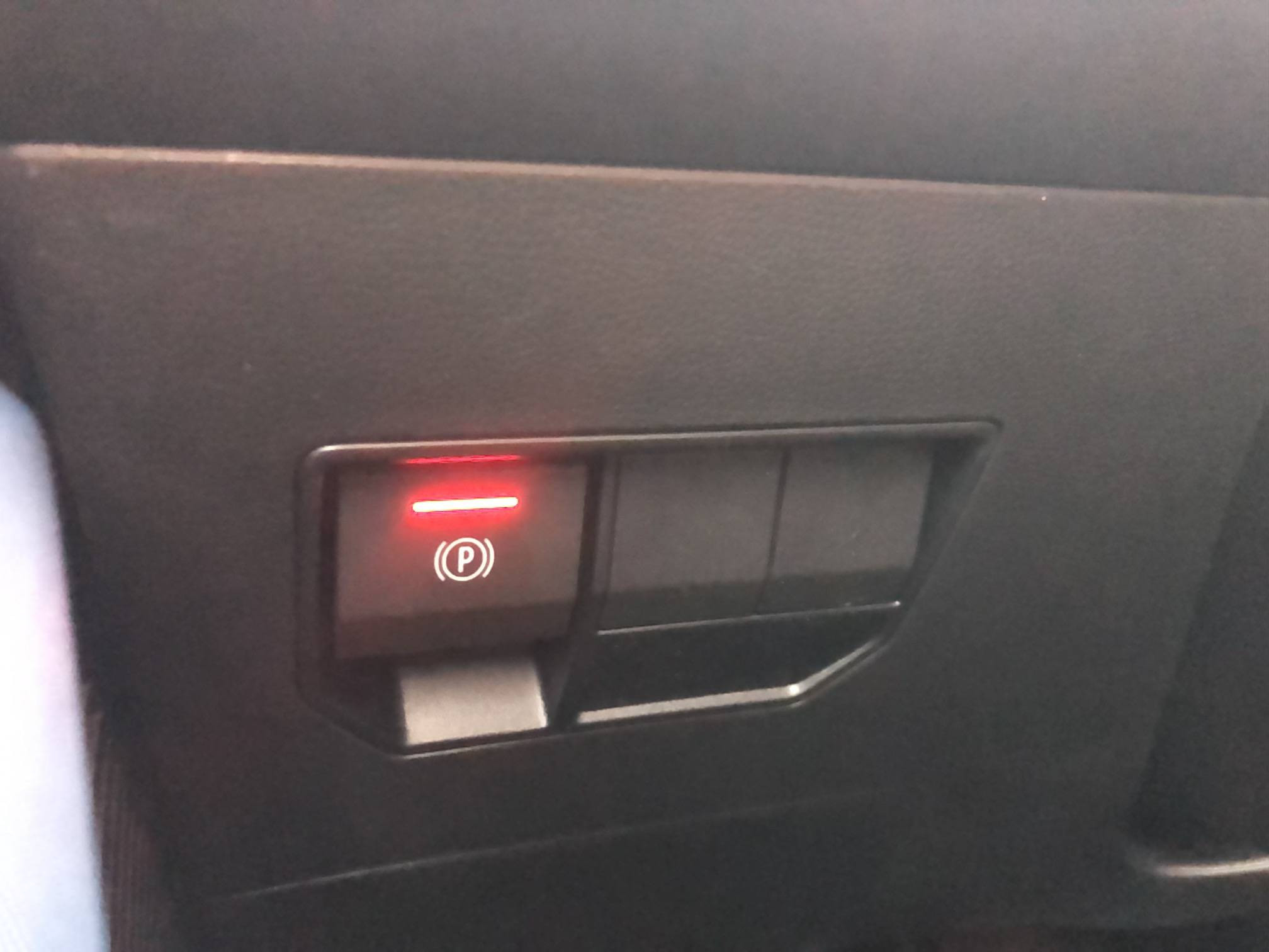 Vente en ligne Dacia Duster  Hybrid 140 au prix de 28 290 €