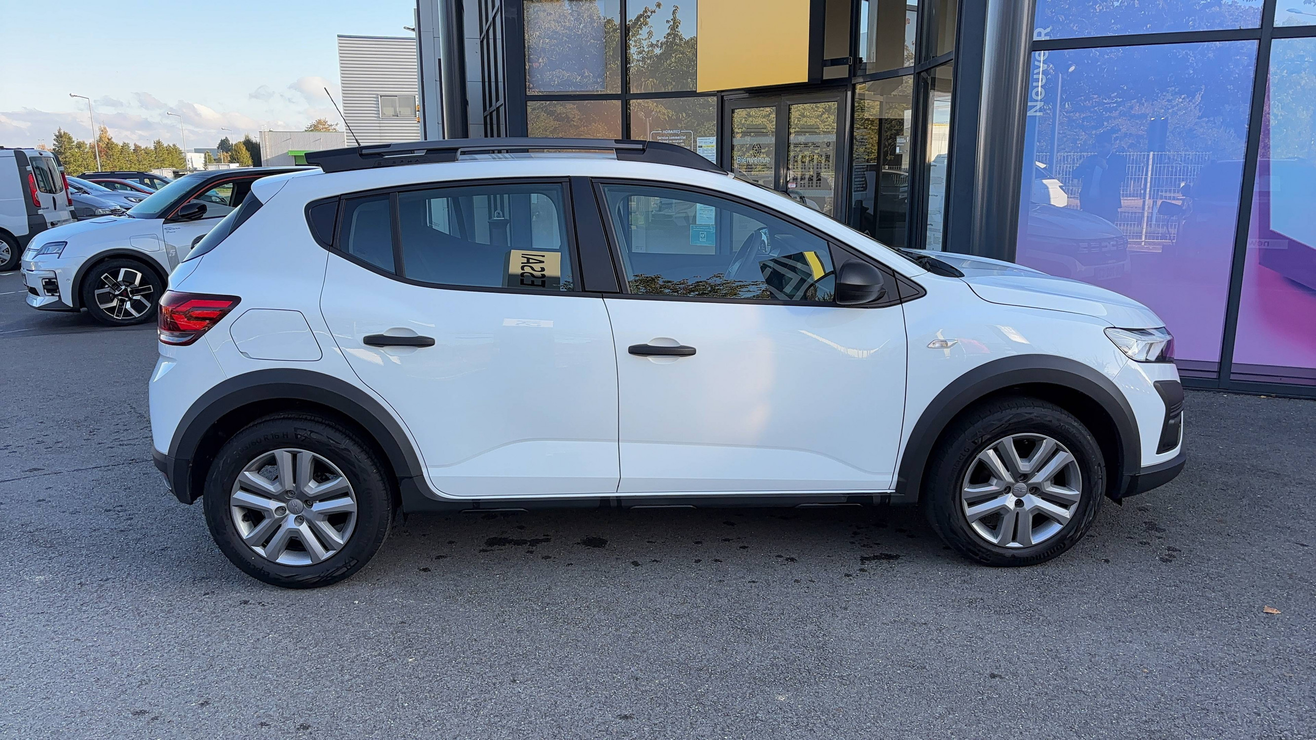 Vente en ligne Dacia Sandero  ECO-G 100 au prix de 14 790 €