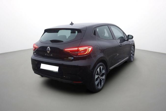 Vente en ligne Renault Clio 5 Clio E-Tech 140 - 21N au prix de 16 990 €