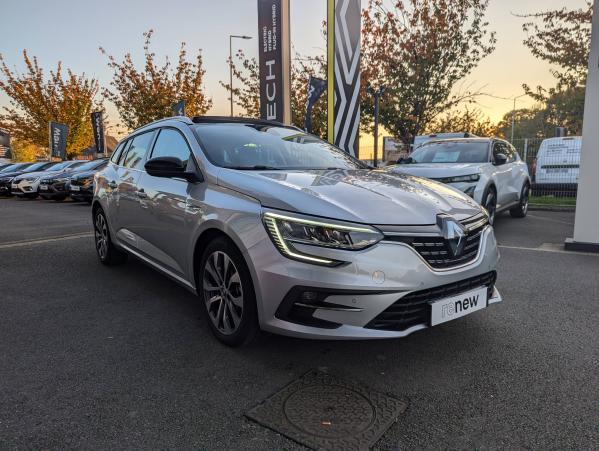 Vente en ligne Renault Megane 4 Estate  Blue dCi 115 EDC au prix de 27 990 €