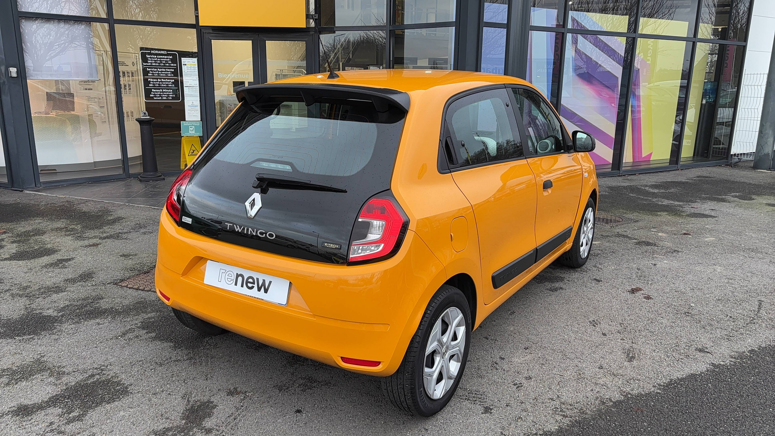 Vente en ligne Renault Twingo Electrique Twingo III E-Tech au prix de 11 990 €