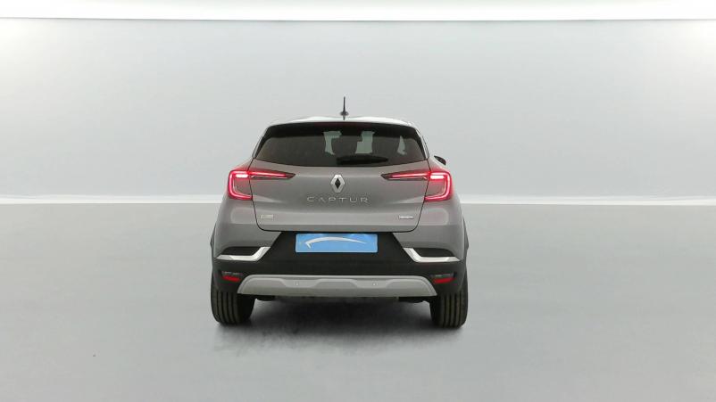 Vente en ligne Renault Captur  E-Tech Plug-in 160 - 21 au prix de 18 490 €