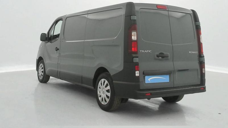 Vente en ligne Renault Trafic 3 Fourgon TRAFIC FGN L2H1 1300 KG DCI 120 au prix de 22 790 €