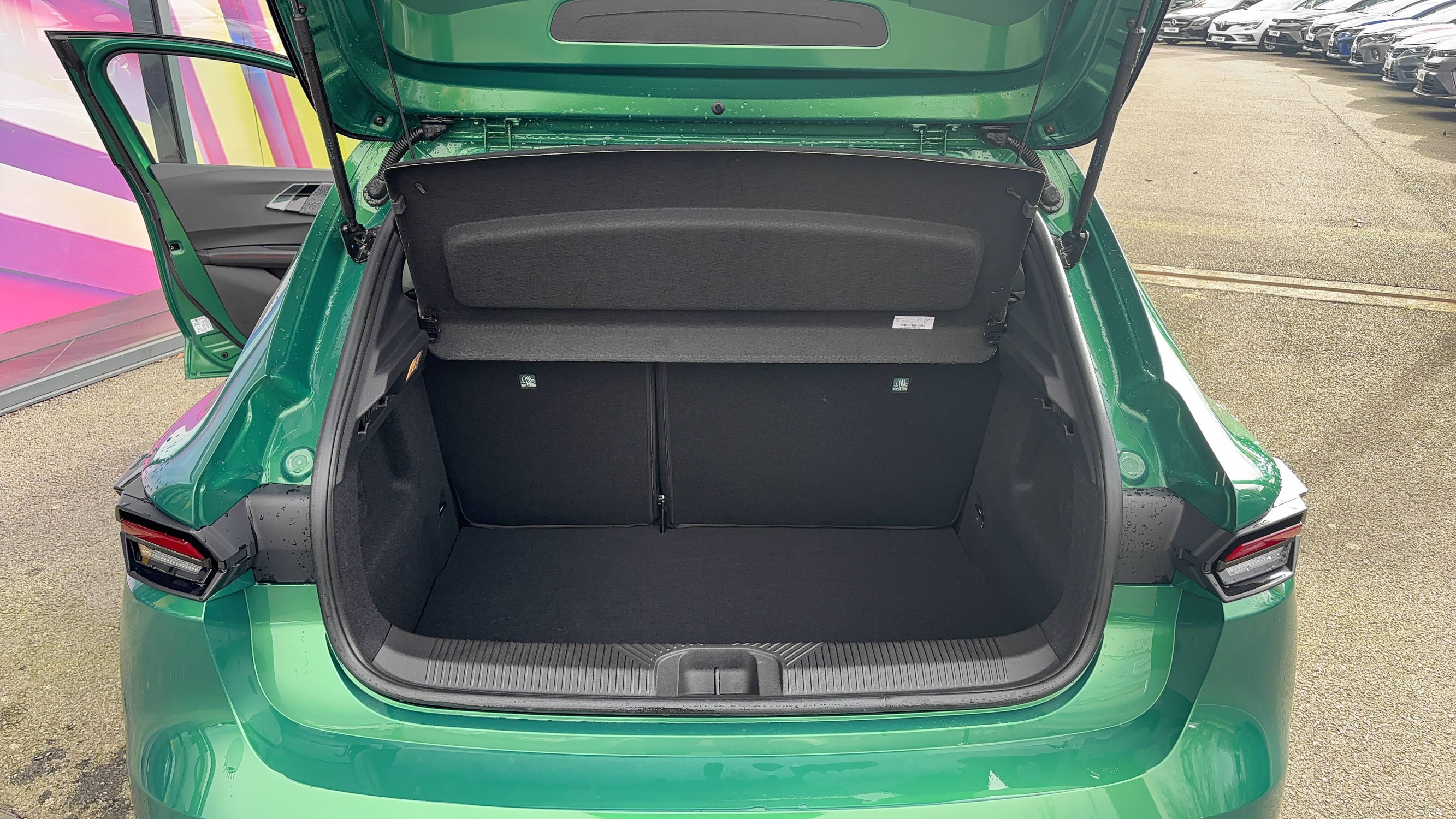 Vente en ligne Renault Clio 6 Clio E-Tech full hybrid 160 ch au prix de 28 200 €