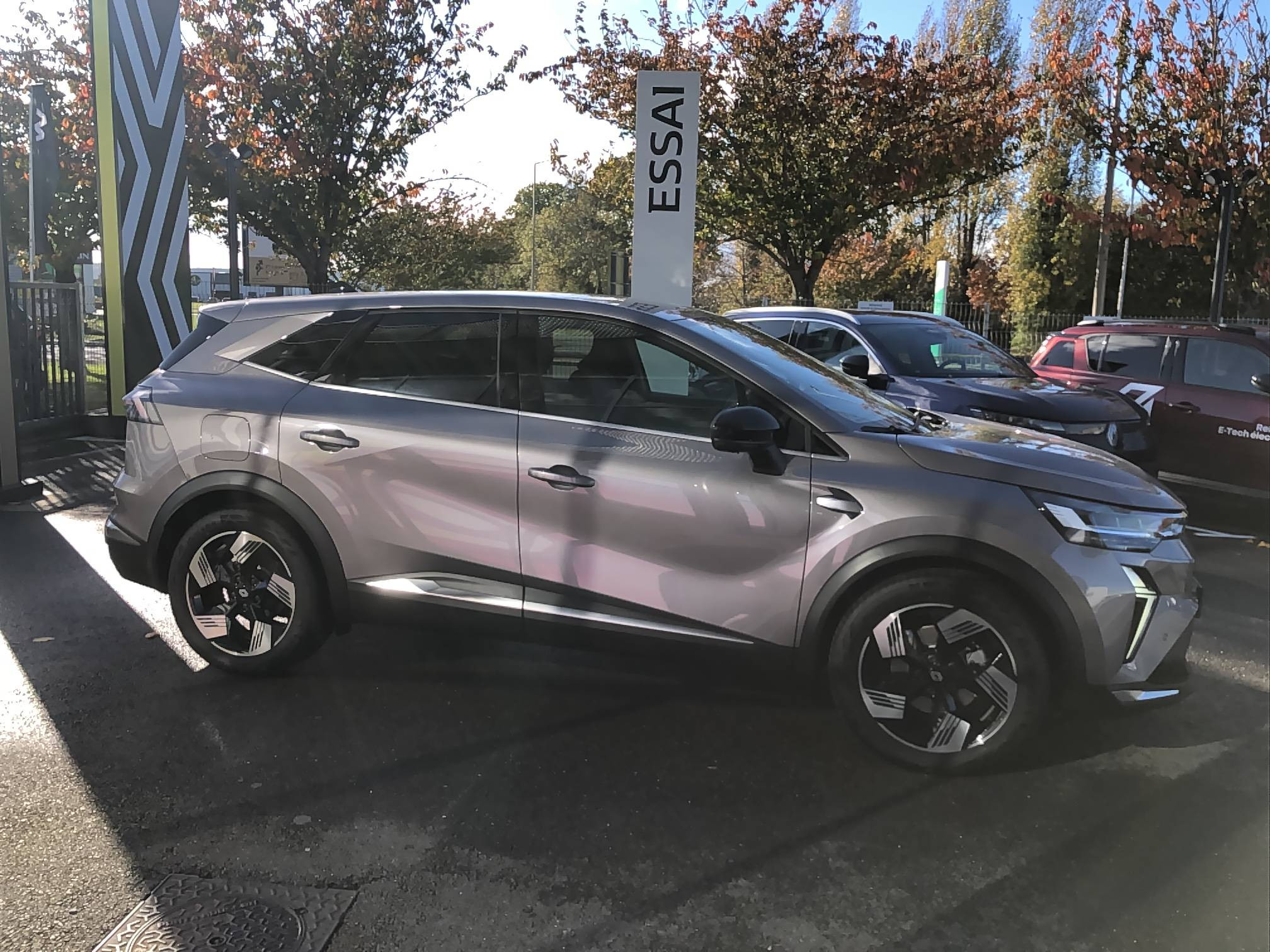 Vente en ligne Renault Symbioz  E-Tech full hybrid 145 au prix de 29 690 €