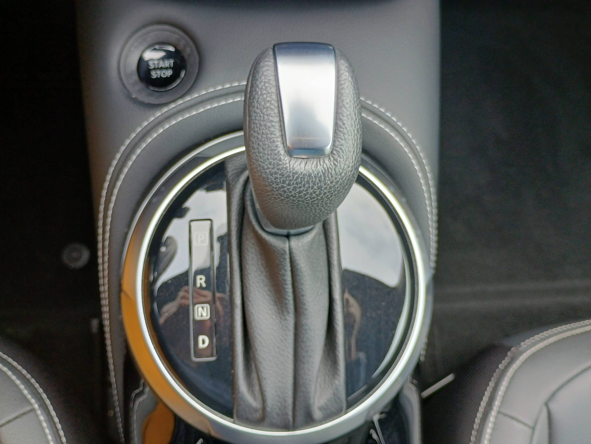 Vente en ligne Nissan Juke Juke HYBRID 143 au prix de 22 900 €