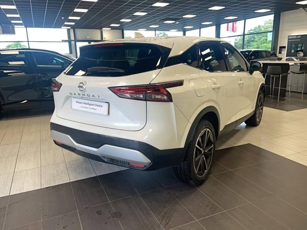 Vente en ligne Nissan Qashqai Qashqai Mild Hybrid 158 ch Xtronic au prix de 25 990 €