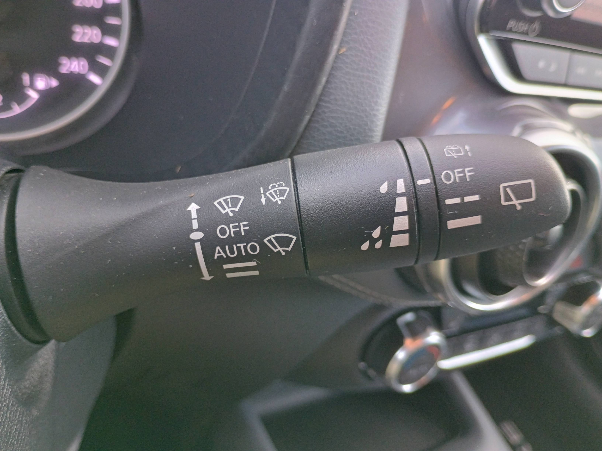 Vente en ligne Nissan Juke Juke DIG-T 114 au prix de 17 900 €