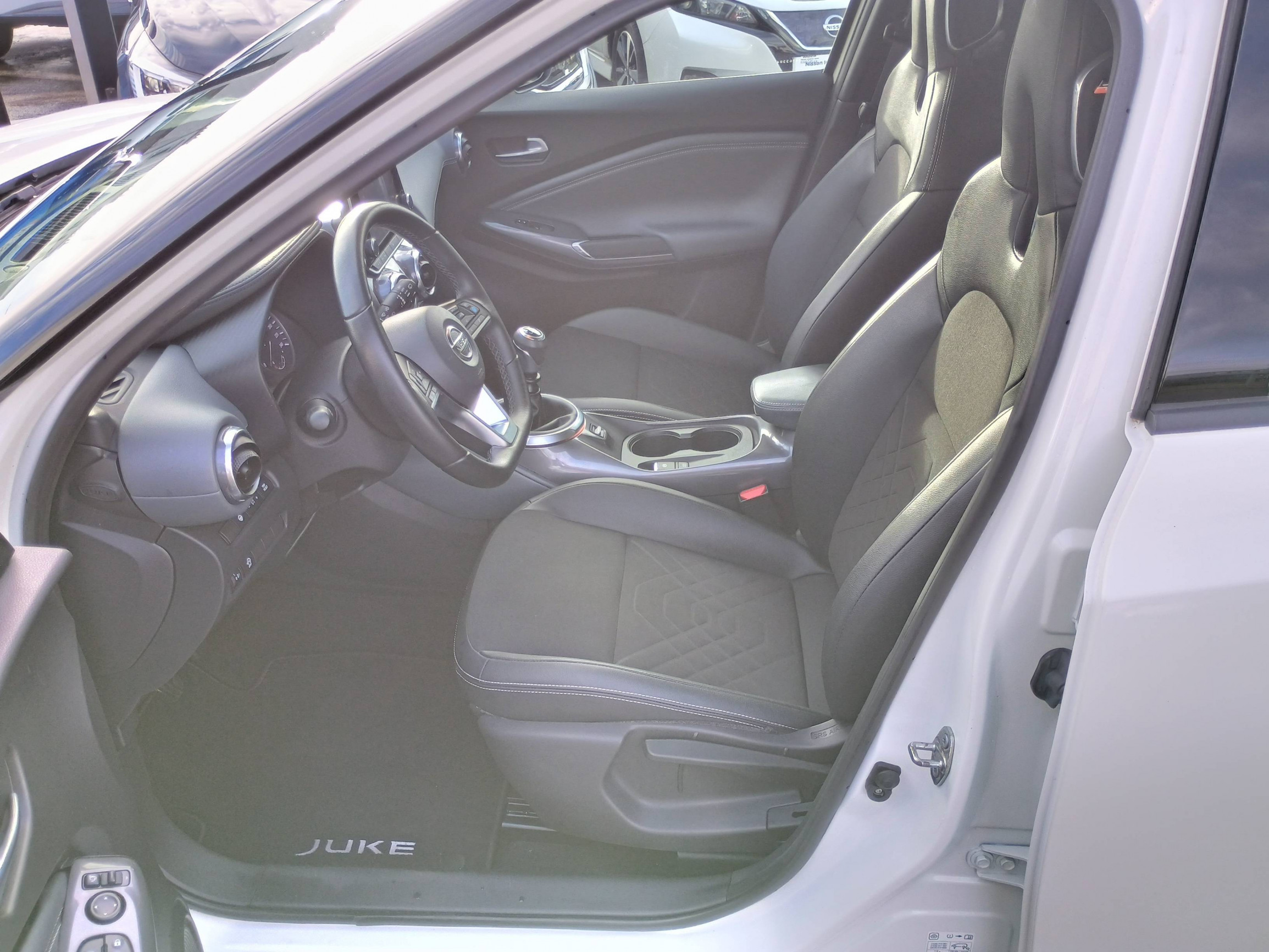 Vente en ligne Nissan Juke Juke DIG-T 114 au prix de 17 900 €