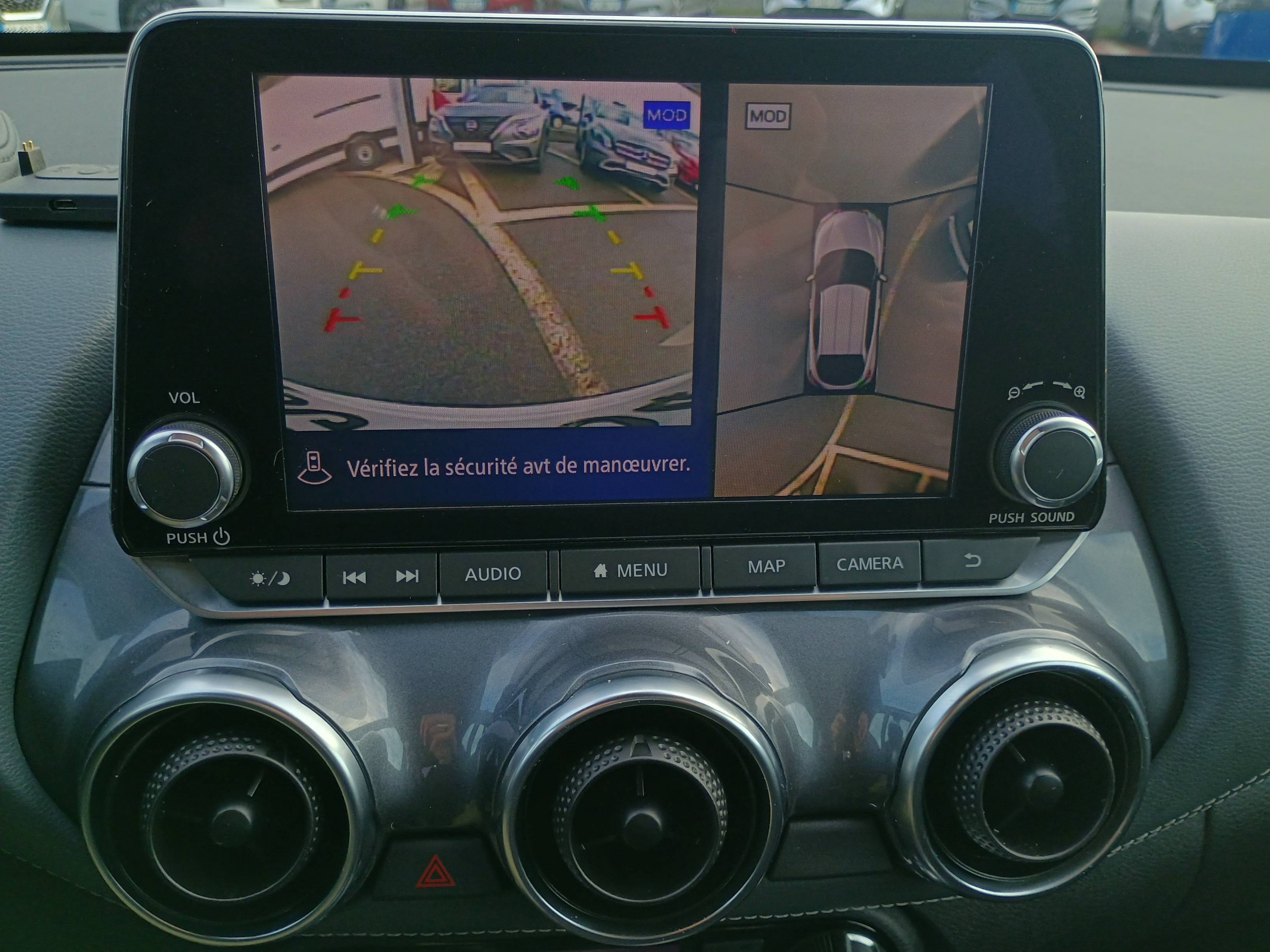 Vente en ligne Nissan Juke Juke DIG-T 114 au prix de 17 900 €