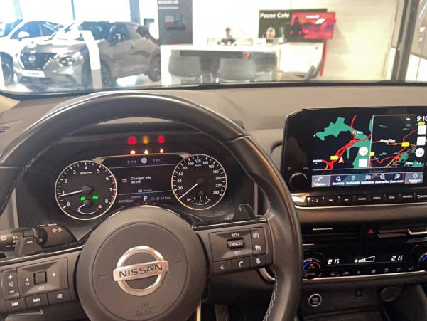 Vente en ligne Nissan Qashqai Qashqai Mild Hybrid 158 ch Xtronic au prix de 25 990 €