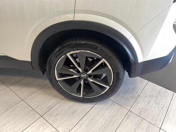 Vente en ligne Nissan Qashqai Qashqai Mild Hybrid 158 ch Xtronic au prix de 25 990 €