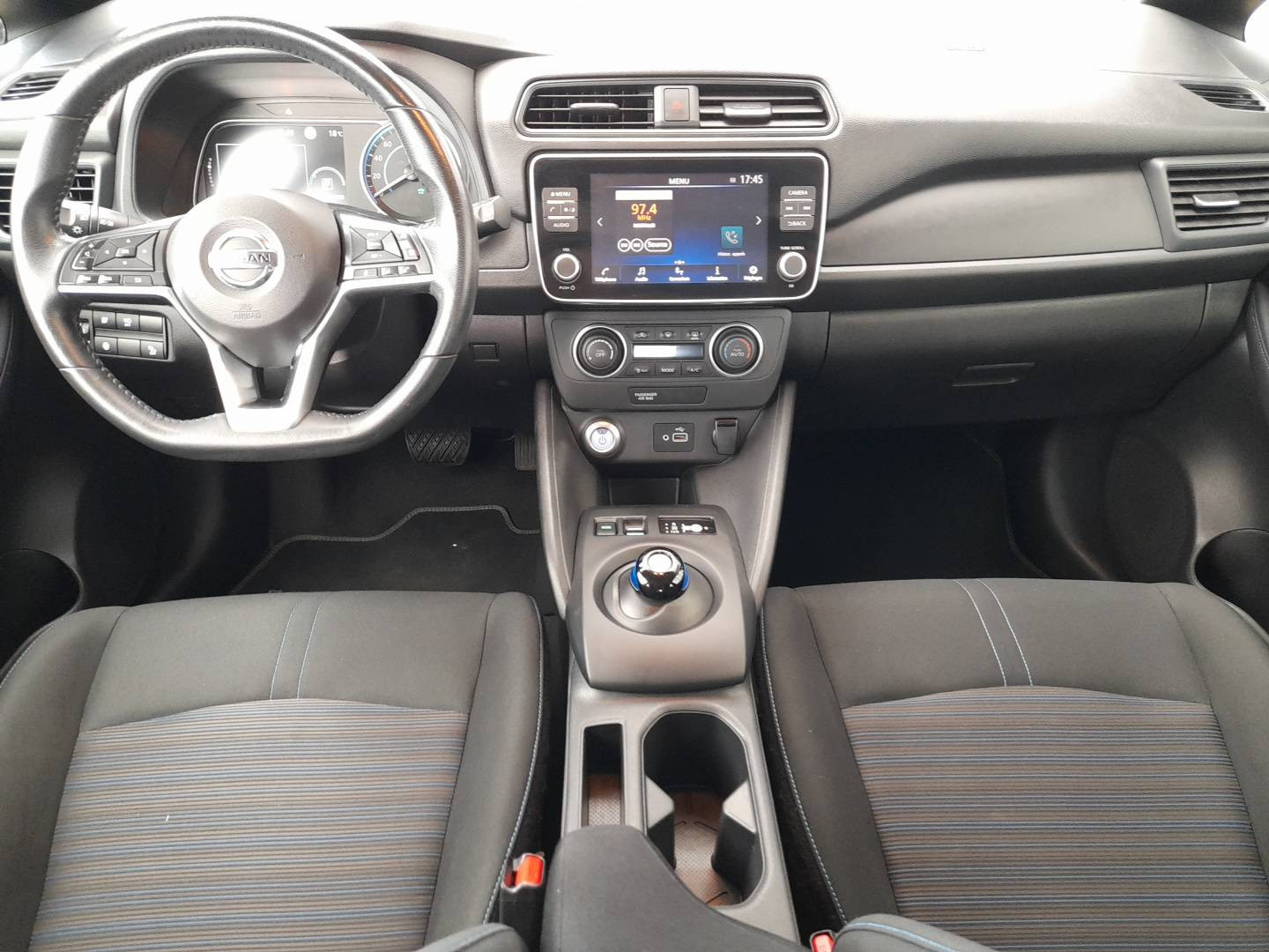 Vente en ligne Nissan Leaf 2 Leaf Electrique 40kWh au prix de 15 790 €