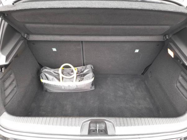 Vente en ligne Renault Clio 5 Clio TCe 90 - 21N au prix de 14 990 €