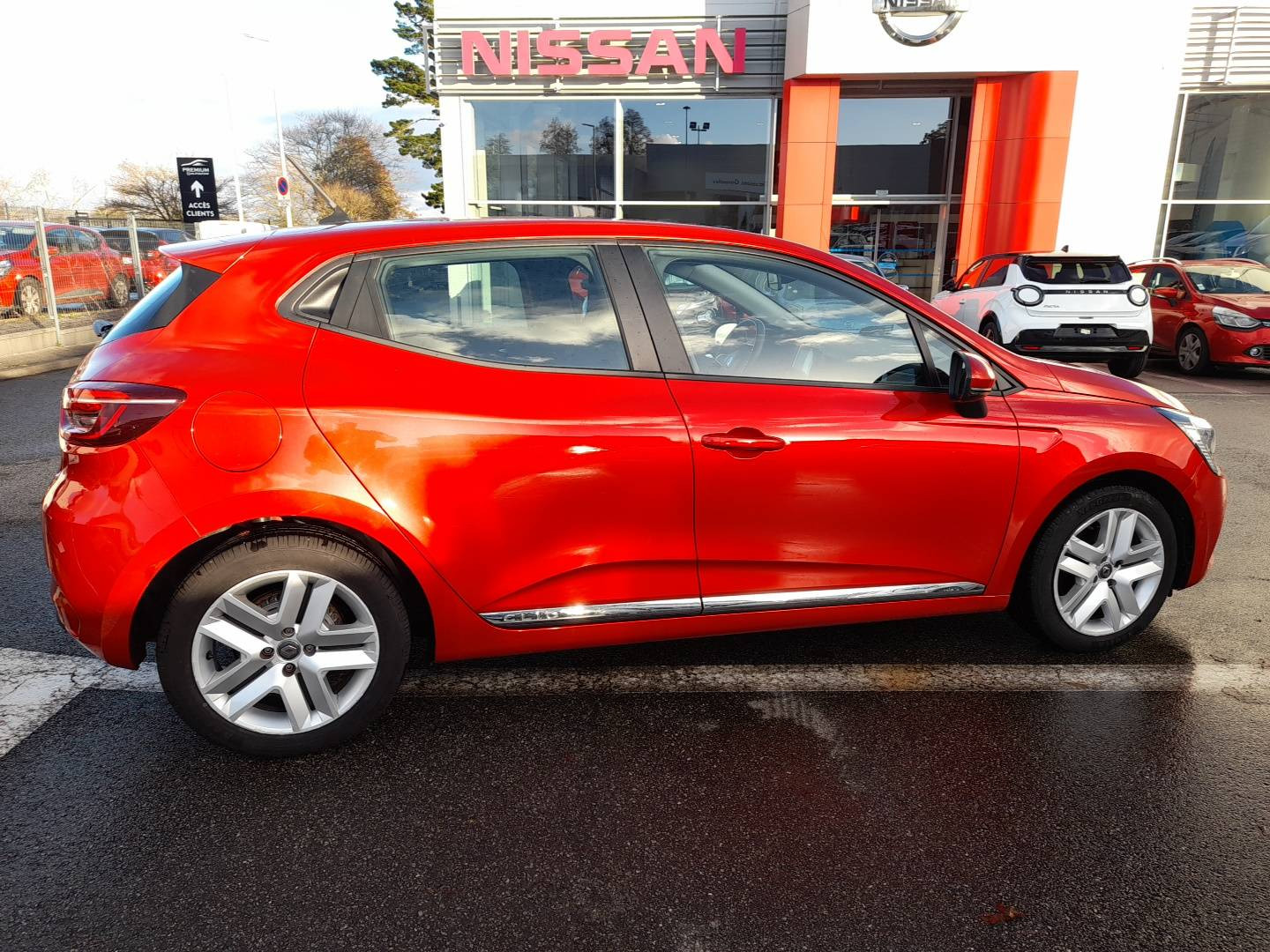 Vente en ligne Renault Clio 5 Clio Blue dCi 100 - 21N au prix de 13 990 €