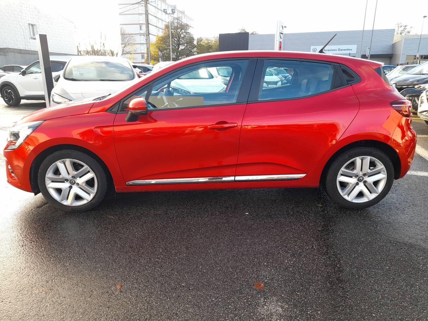 Vente en ligne Renault Clio 5 Clio Blue dCi 100 - 21N au prix de 13 990 €