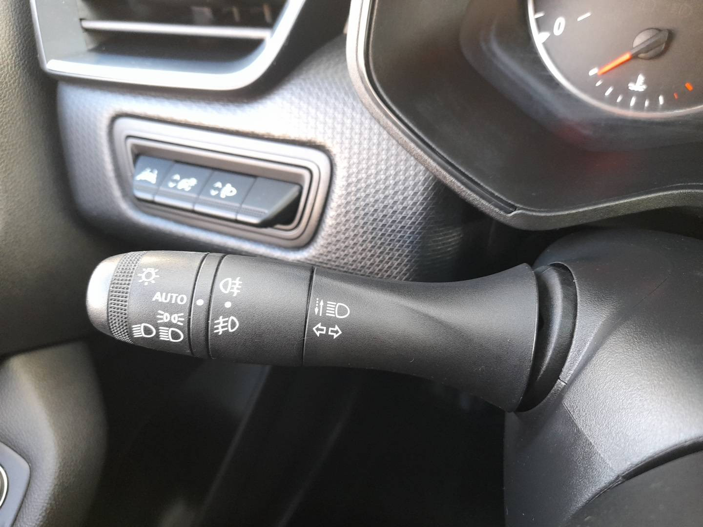 Vente en ligne Renault Clio 5 Clio Blue dCi 100 - 21N au prix de 13 990 €