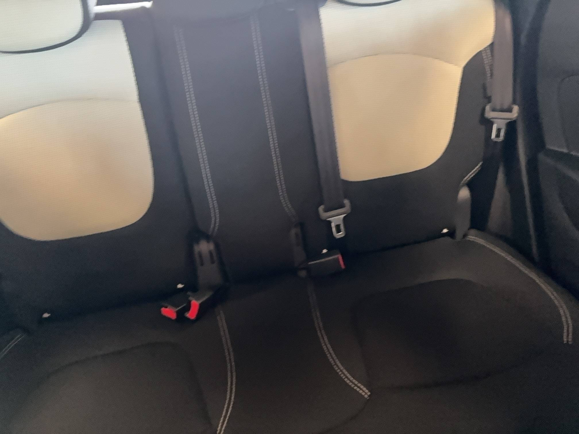 Vente en ligne Renault Captur  dCi 90 au prix de 13 990 €