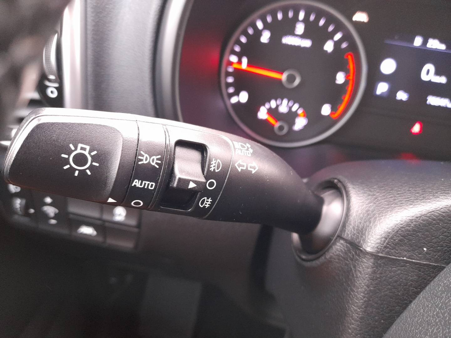 Vente en ligne Kia Sportage  1.6 CRDi 136ch MHEV ISG DCT7 4x2 au prix de 21 990 €