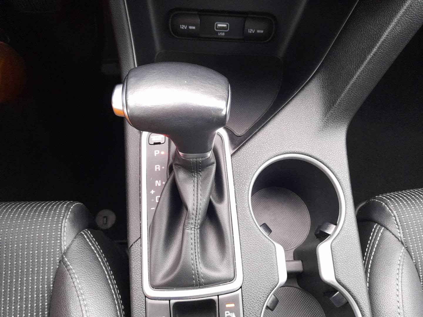 Vente en ligne Kia Sportage  1.6 CRDi 136ch MHEV ISG DCT7 4x2 au prix de 21 990 €