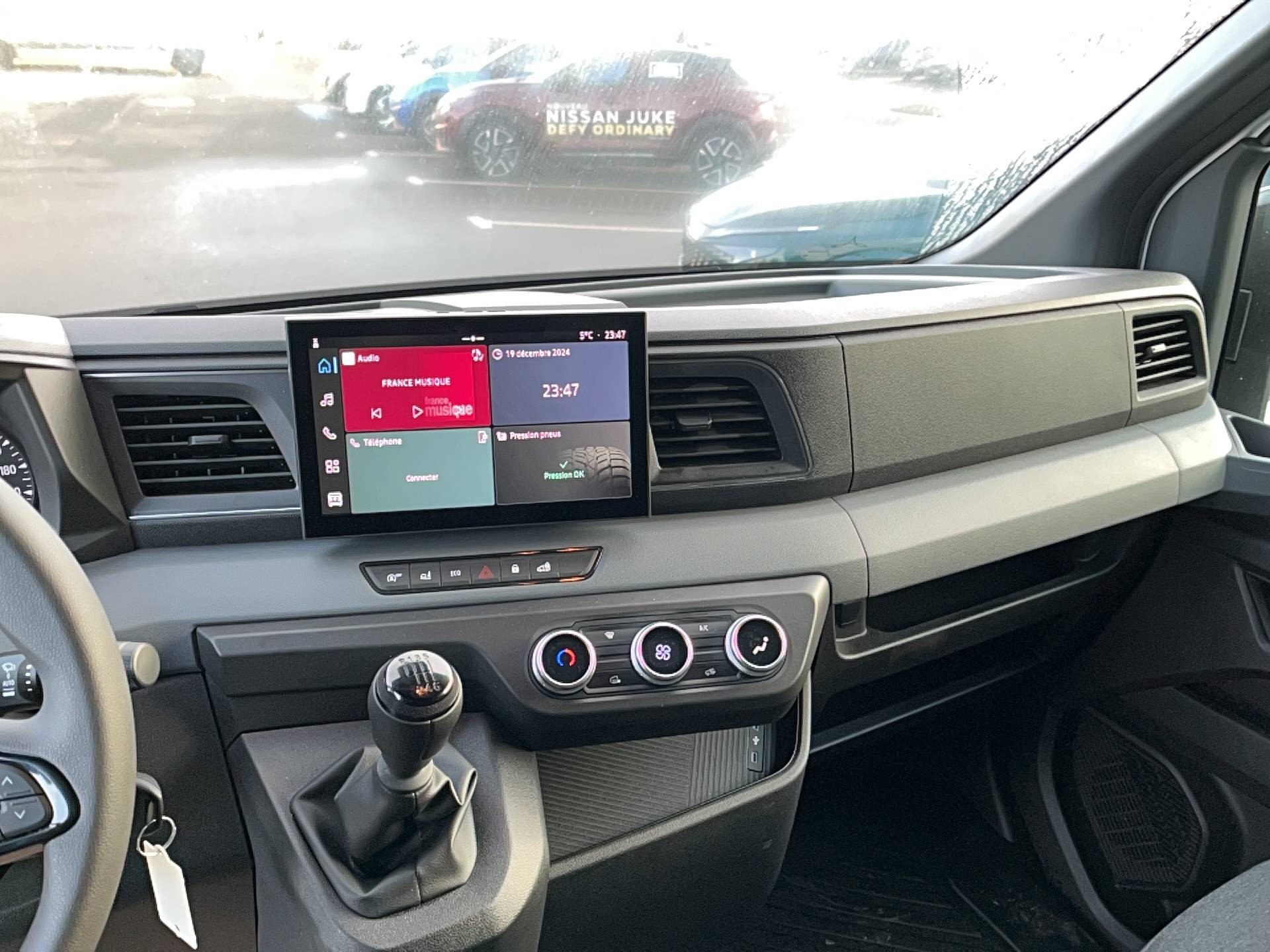 Vente en ligne Nissan Interstar  3T3 L2H2 2.0 DCI 130 au prix de 45 240 €