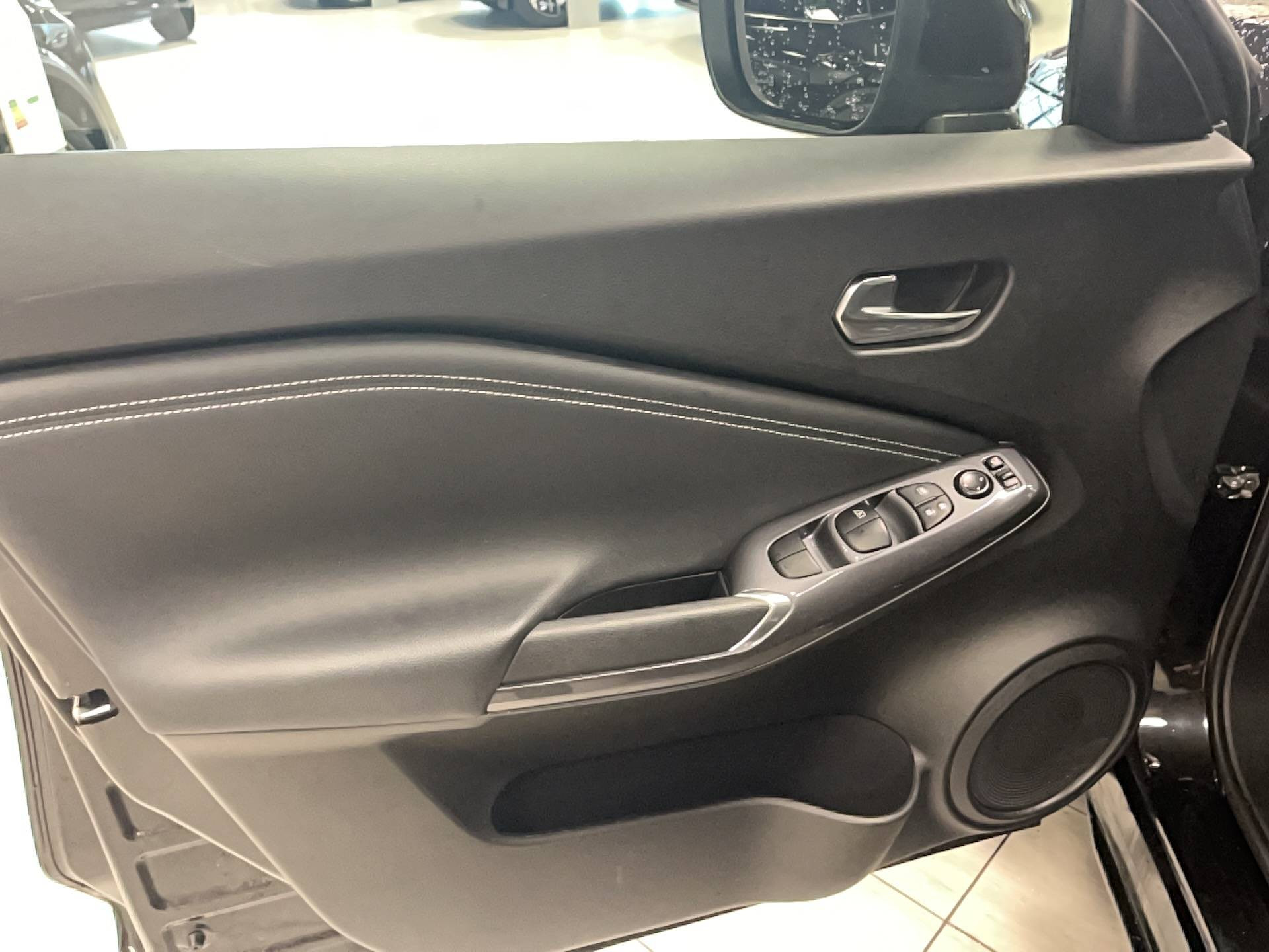 Vente en ligne Nissan Juke Juke DIG-T 114 au prix de 17 990 €