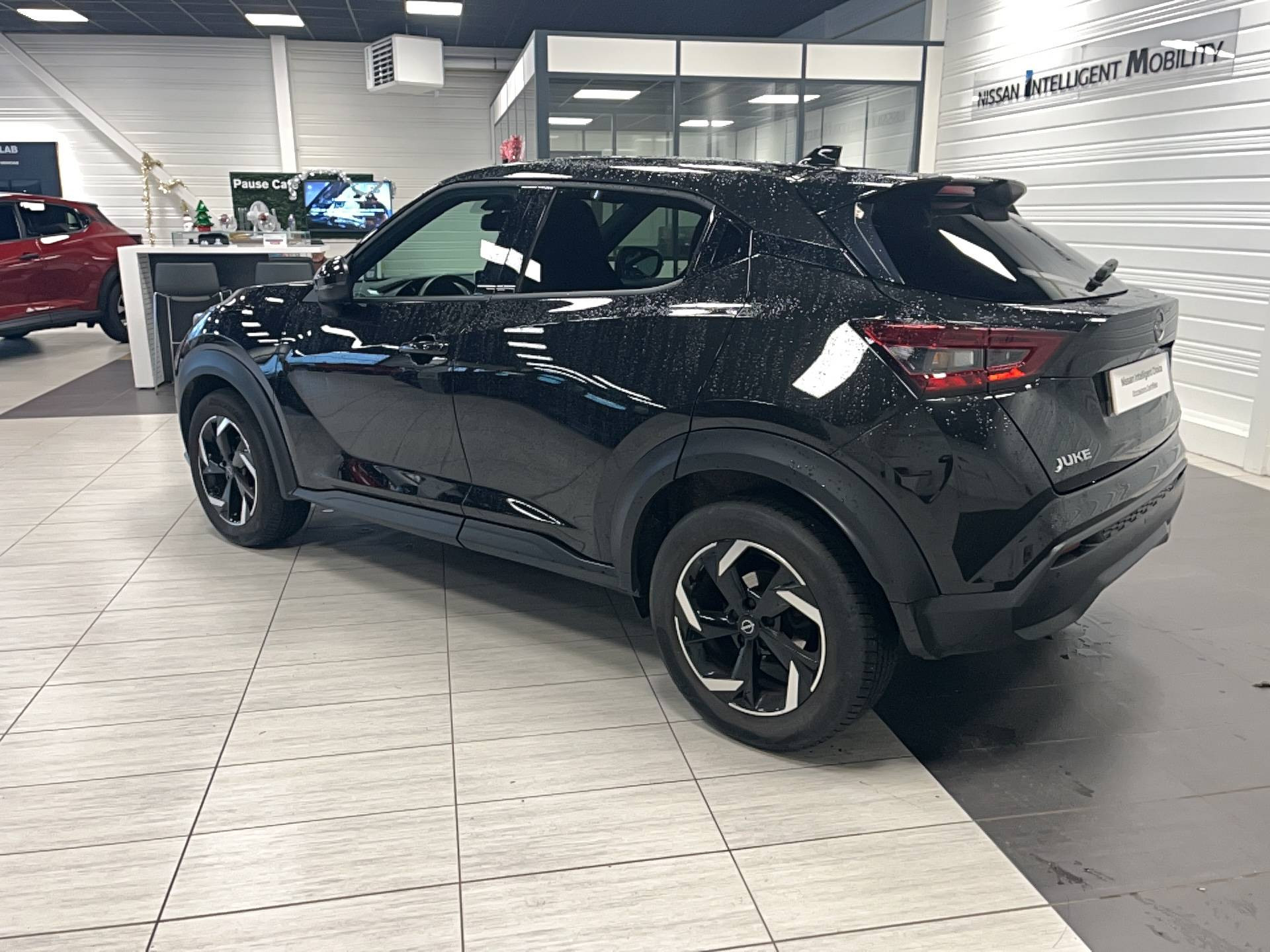 Vente en ligne Nissan Juke Juke DIG-T 114 au prix de 17 990 €