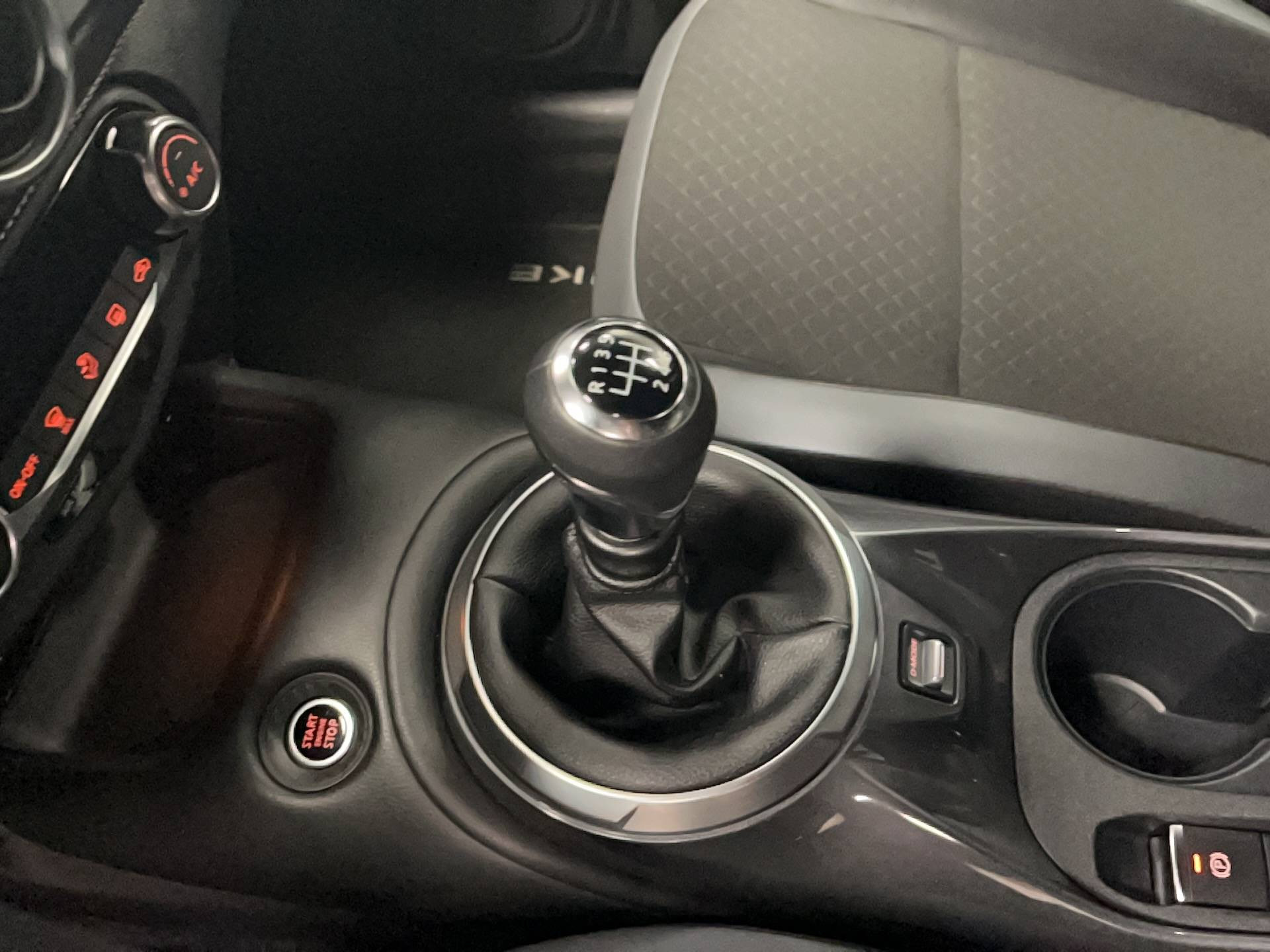 Vente en ligne Nissan Juke Juke DIG-T 114 au prix de 17 990 €