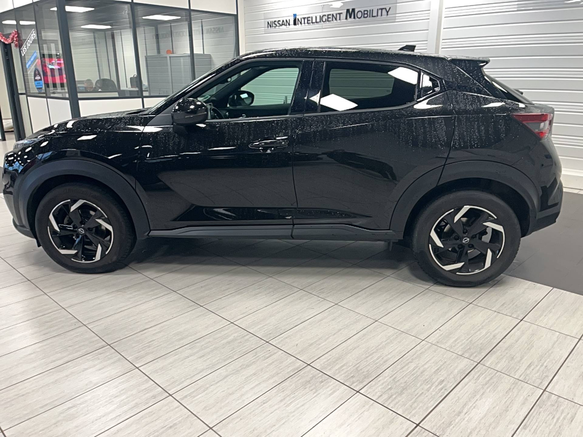 Vente en ligne Nissan Juke Juke DIG-T 114 au prix de 17 990 €