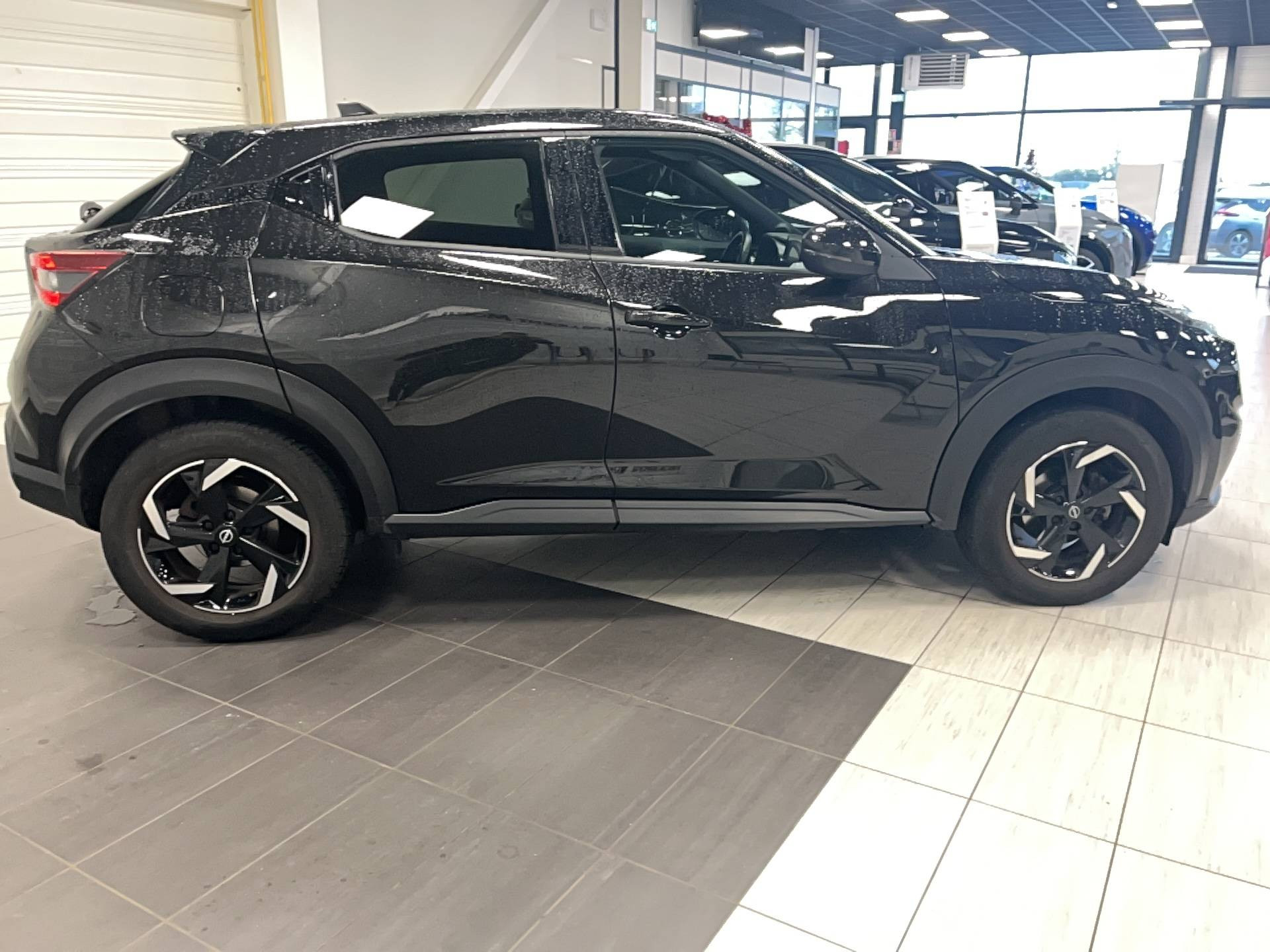 Vente en ligne Nissan Juke Juke DIG-T 114 au prix de 17 990 €