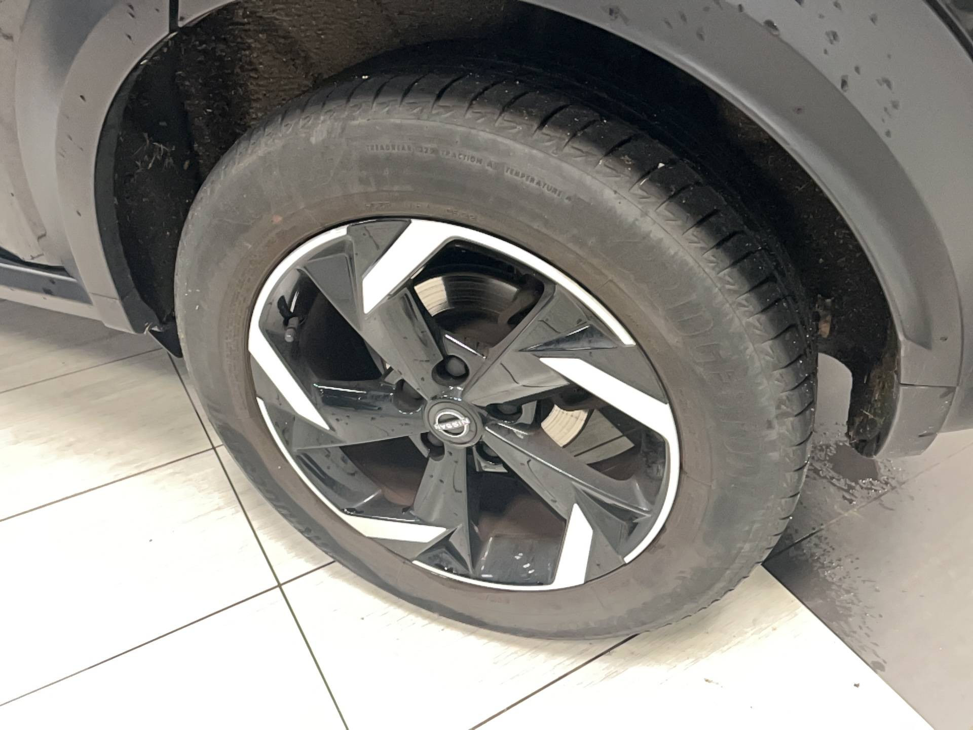 Vente en ligne Nissan Juke Juke DIG-T 114 au prix de 17 990 €