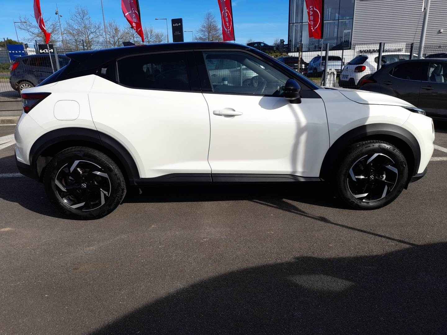 Vente en ligne Nissan Juke Juke DIG-T 114 au prix de 17 990 €