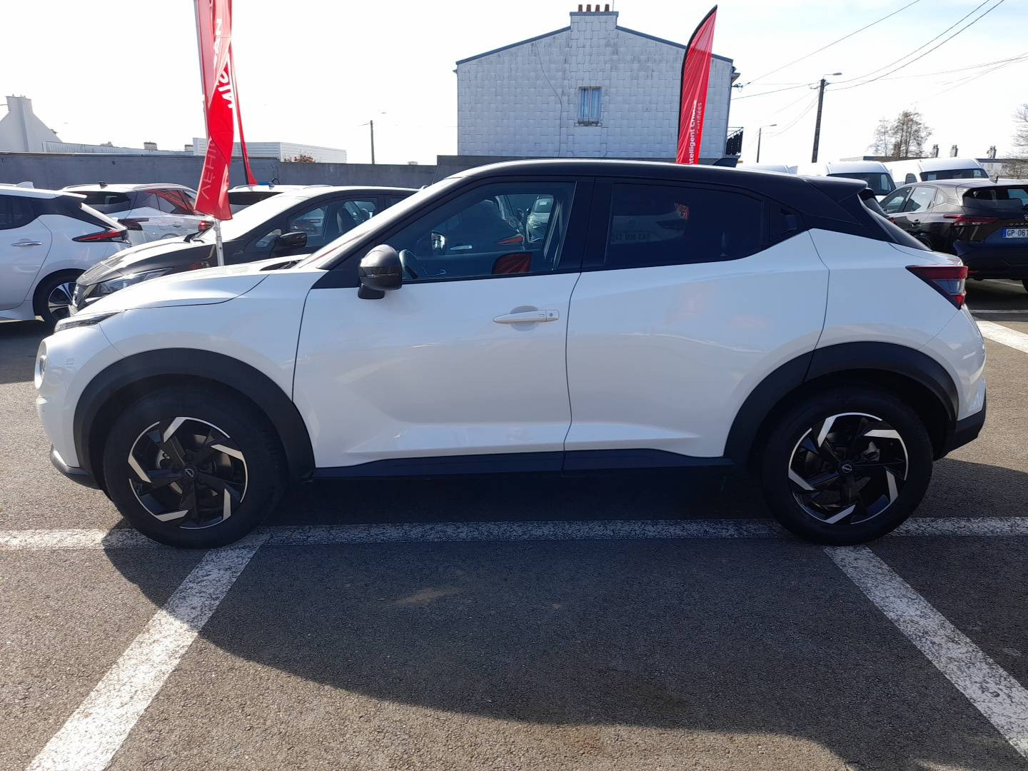Vente en ligne Nissan Juke Juke DIG-T 114 au prix de 17 990 €