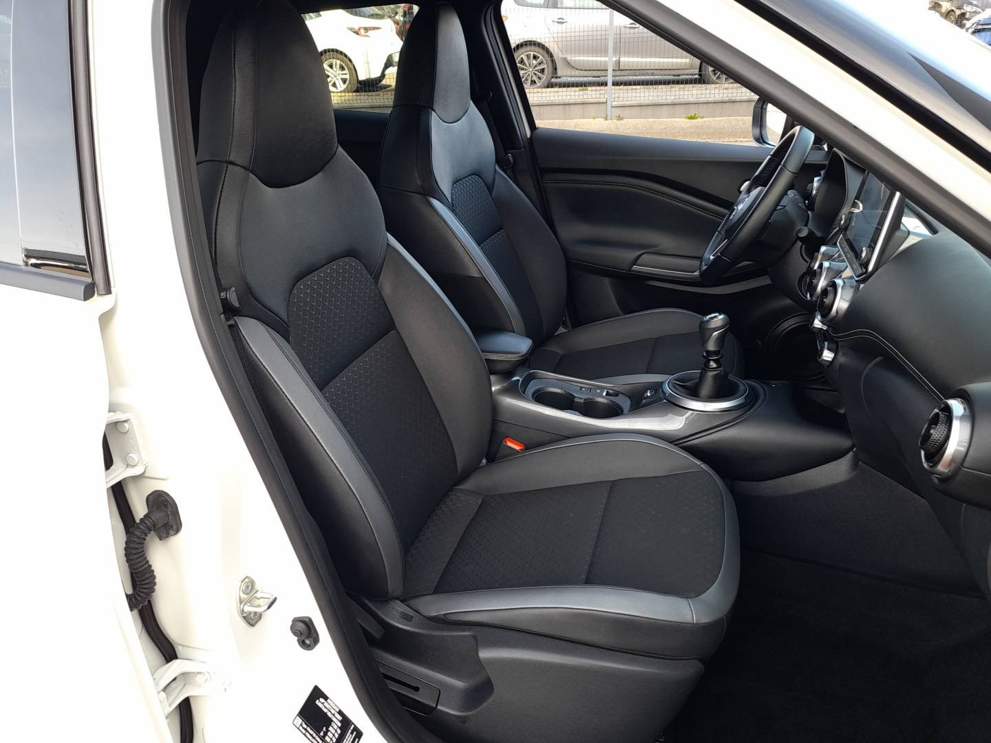 Vente en ligne Nissan Juke Juke DIG-T 114 au prix de 17 990 €