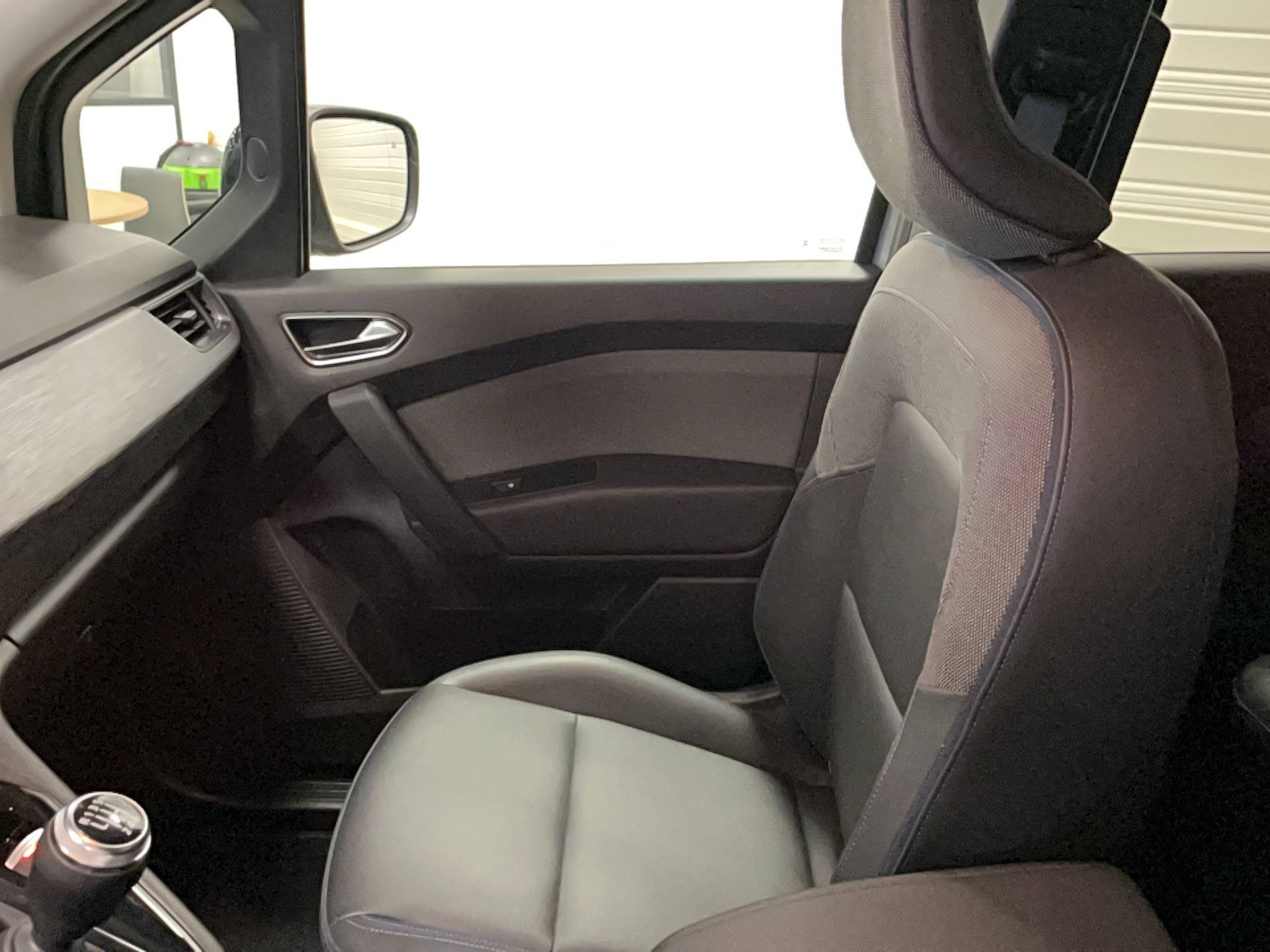 Vente en ligne Nissan Townstar Combi  L1 TCE 130 BVM GSR2b au prix de 27 700 €