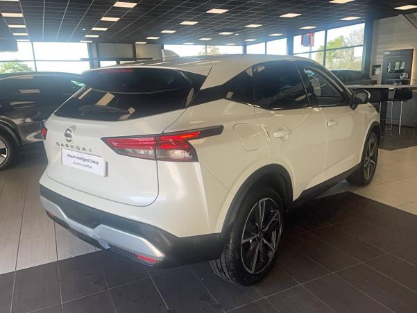 Vente en ligne Nissan Qashqai  Mild Hybrid 158 ch Xtronic au prix de 22 990 €