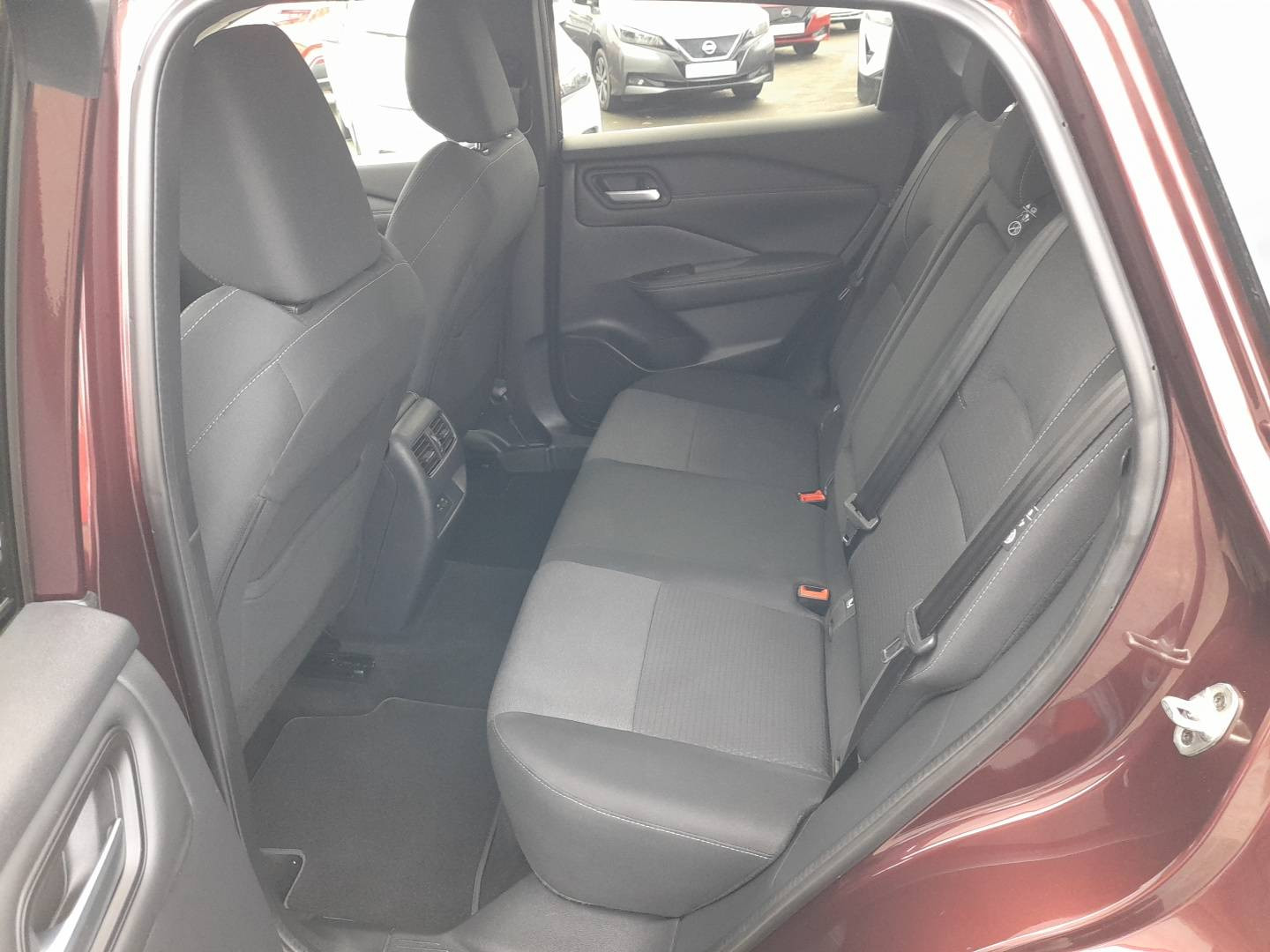 Vente en ligne Nissan Qashqai  MILD HYB 140 CH  au prix de 21 490 €