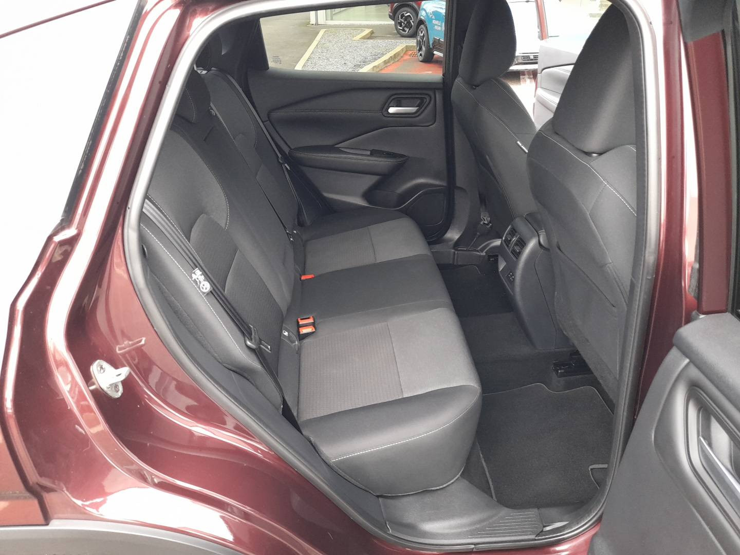 Vente en ligne Nissan Qashqai  MILD HYB 140 CH  au prix de 21 490 €