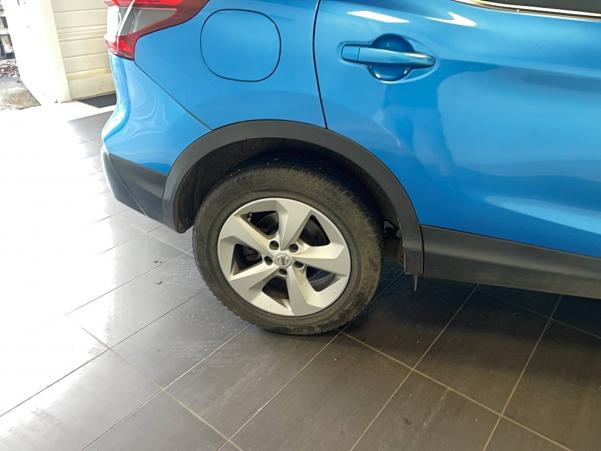 Vente en ligne Nissan Qashqai 2 Qashqai 1.5 dCi 115 DCT au prix de 16 690 €