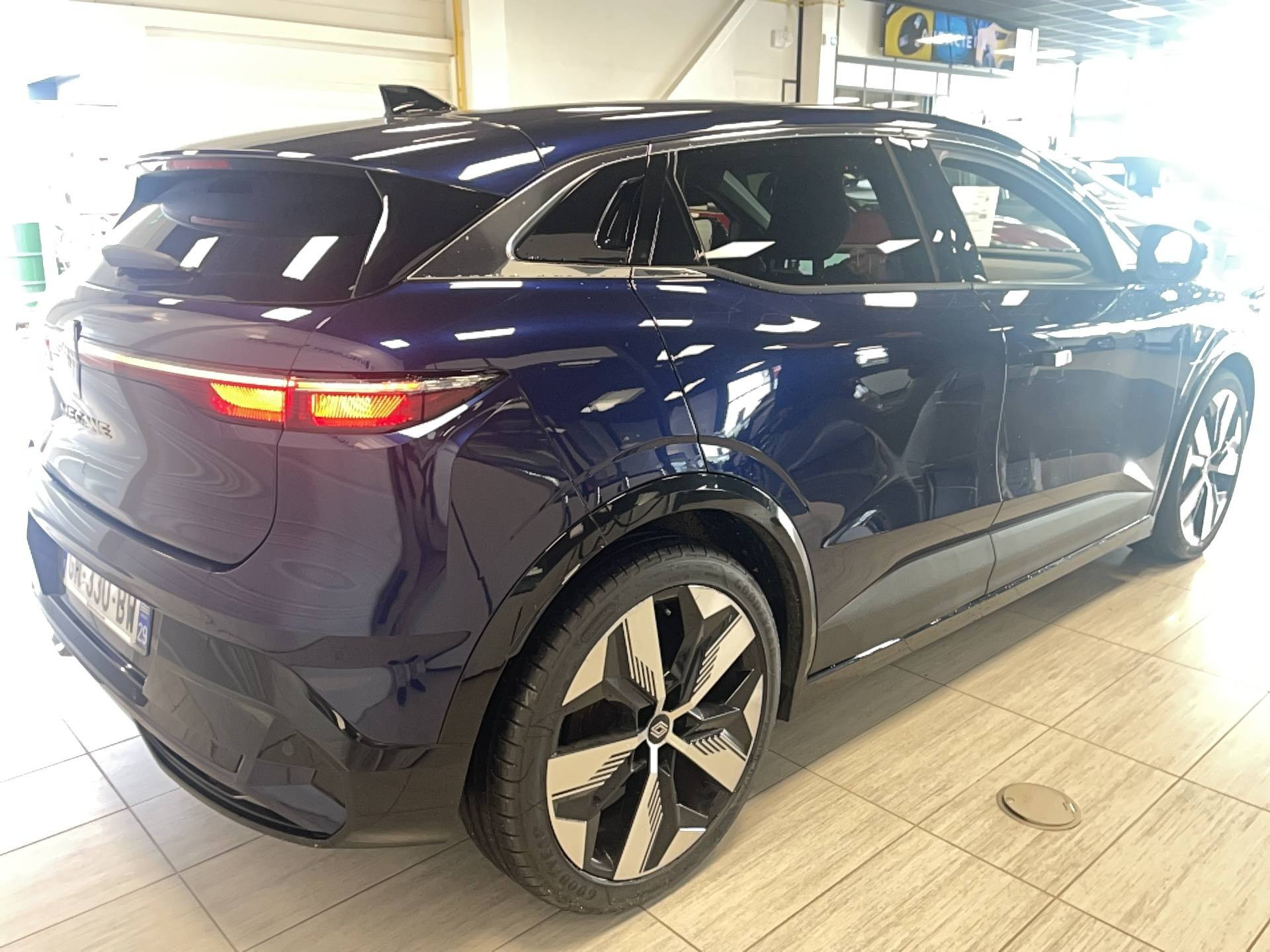 Vente en ligne Renault Megane E-Tech  EV40 130ch standard charge au prix de 18 990 €