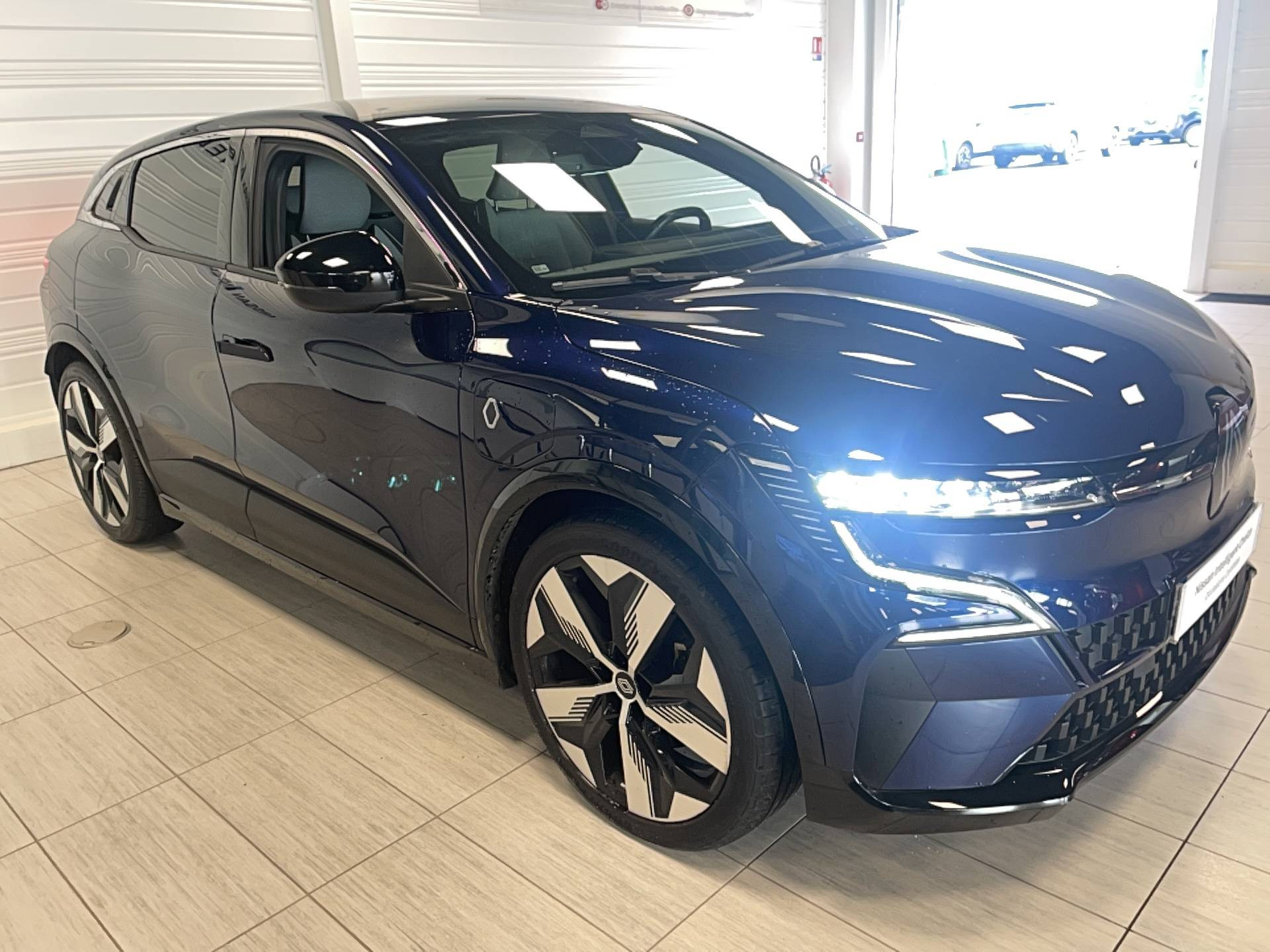 Vente en ligne Renault Megane E-Tech  EV40 130ch standard charge au prix de 18 990 €