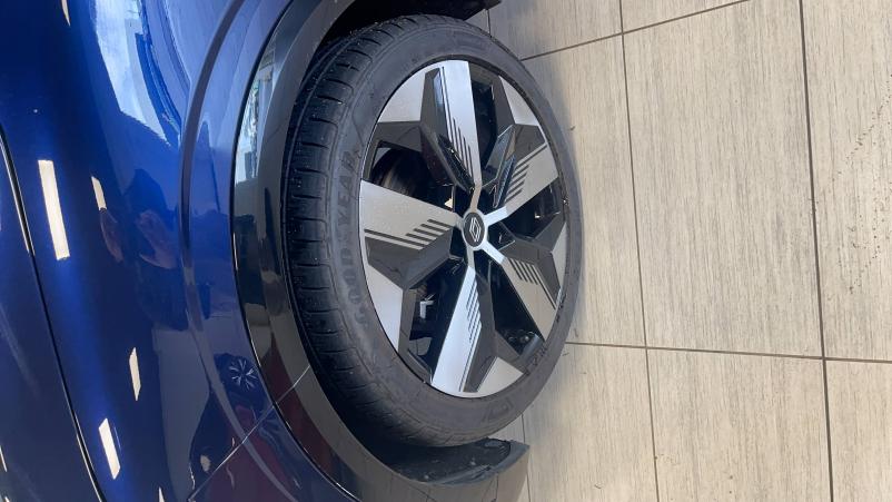 Vente en ligne Renault Megane E-Tech  EV40 130ch standard charge au prix de 20 890 €